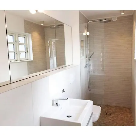 Johannisnest Comfortable Poppenbull