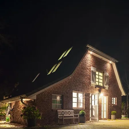 Johannisnest Comfortable * Poppenbull